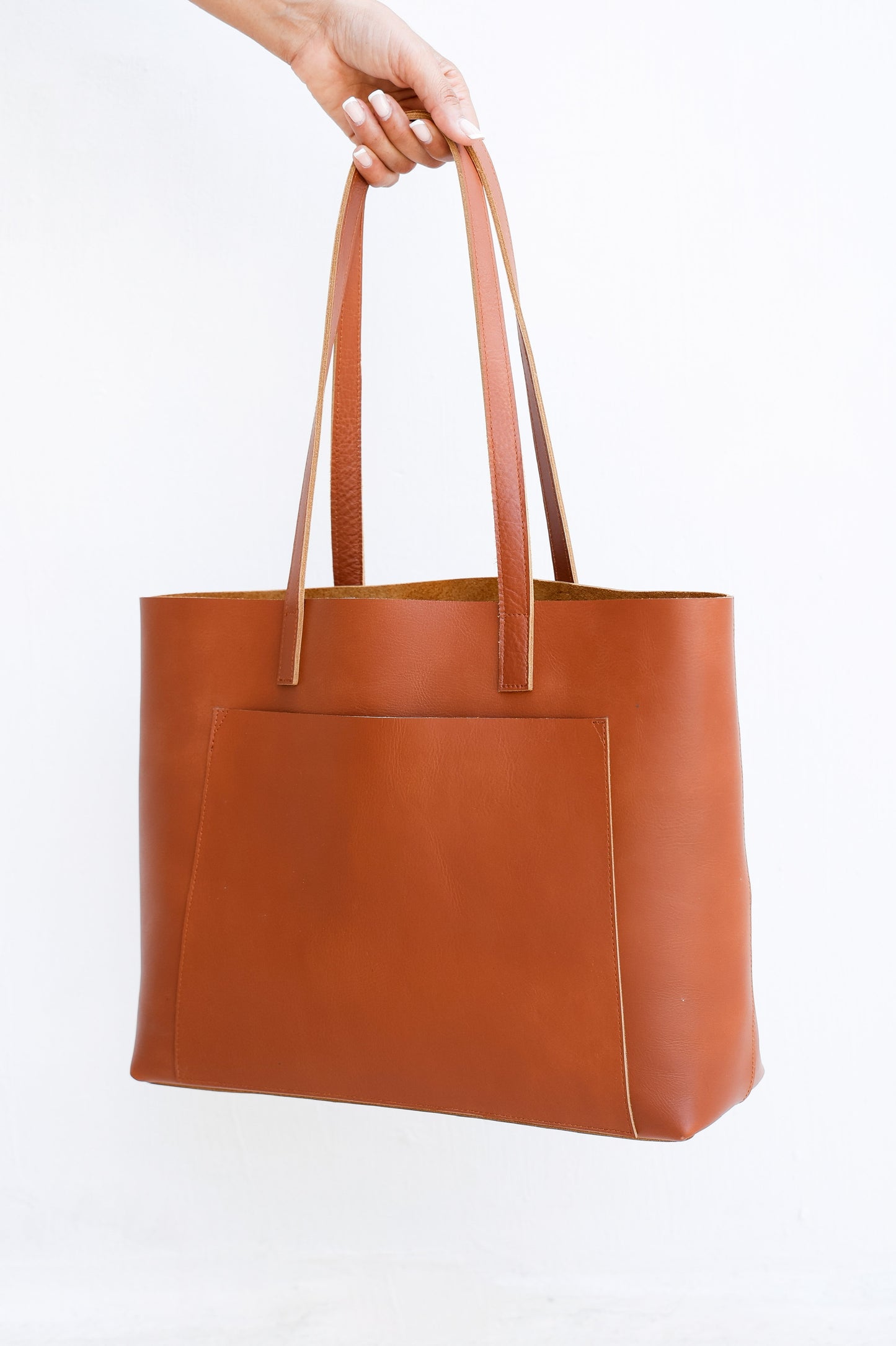 Handmade Leather Tote Bag – Large Cowhide Shoulder Bag with Pocket