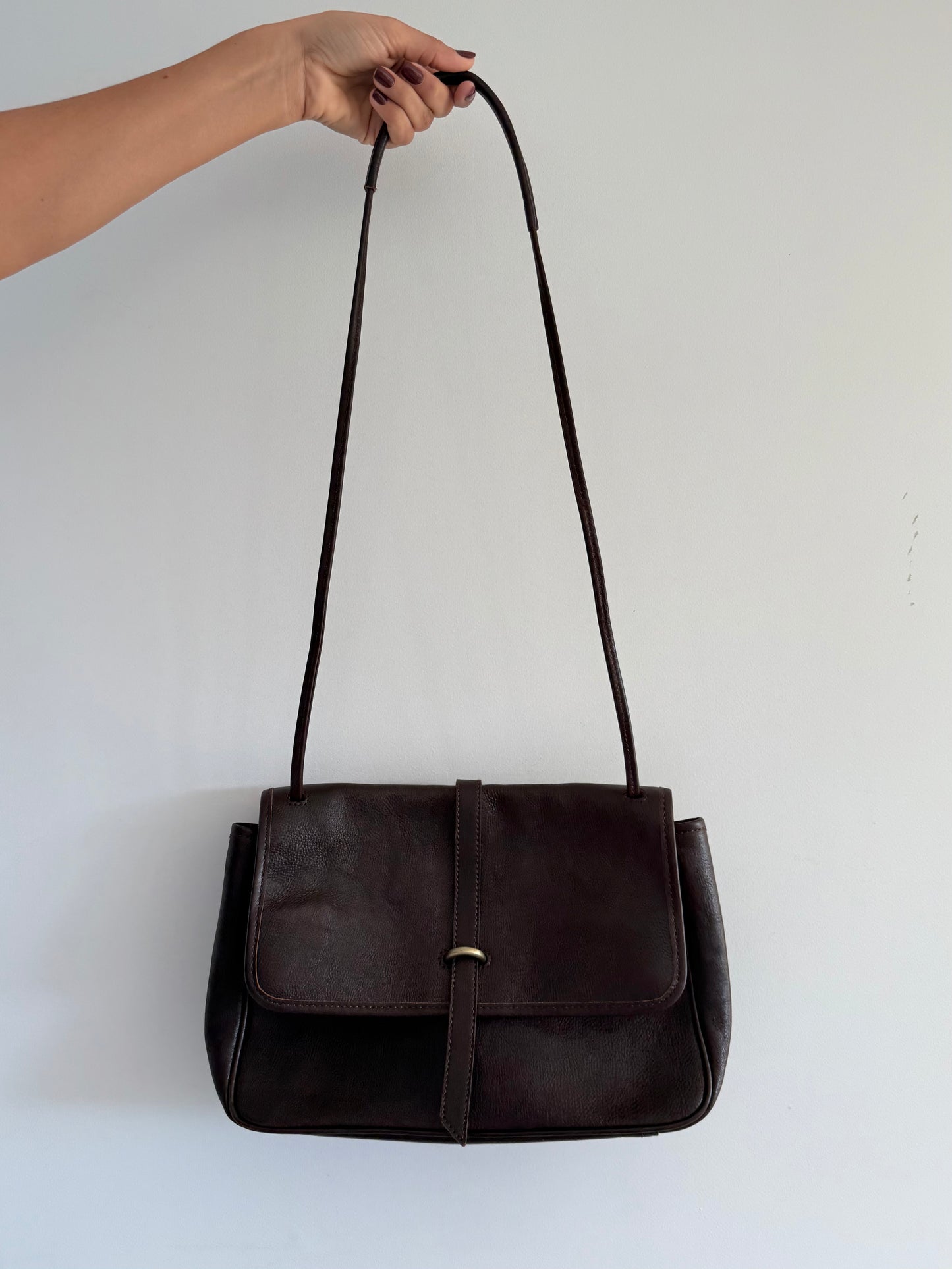 Mabel Vegetable Tanned Leather Crossbody Bag – Adjustable Strap