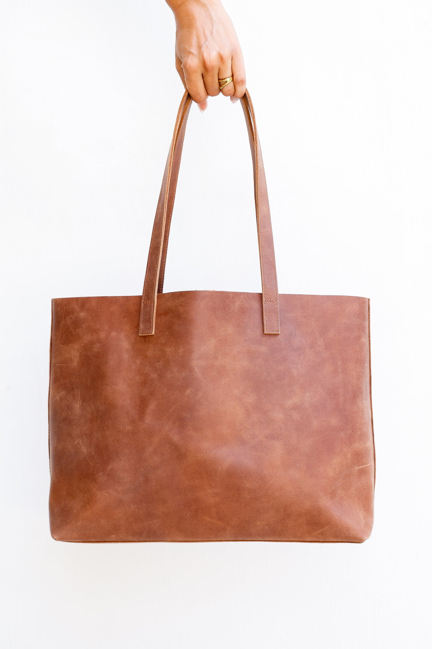 Handmade Leather Tote Bag – Large Cowhide Shoulder Bag with Pocket